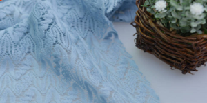 What are the characteristics of knitted fabrics? Composite fabric information