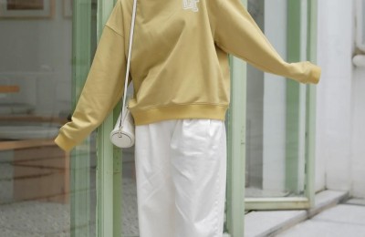 What colors of sweatshirts are suitable for spring to look good and have a high-end feel (the 5 most suitable colors for spring)