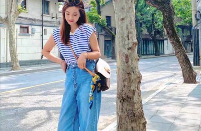 How to look good with T-shirts in summer (a group of fashionistas’ T-shirt wearing demonstrations)