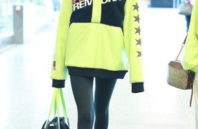 A woman with real temperament (wearing a sweatshirt rarely paired with jeans)