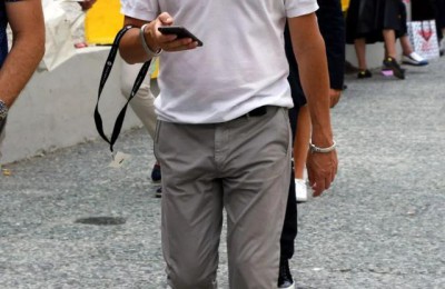 What kind of pants will look good with a polo shirt for men (learn 3 combinations and you can become a charming gentleman)